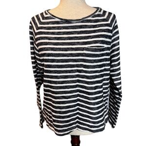 ROXY black and white striped pullover cotton knit top Size Small/Medium EUC